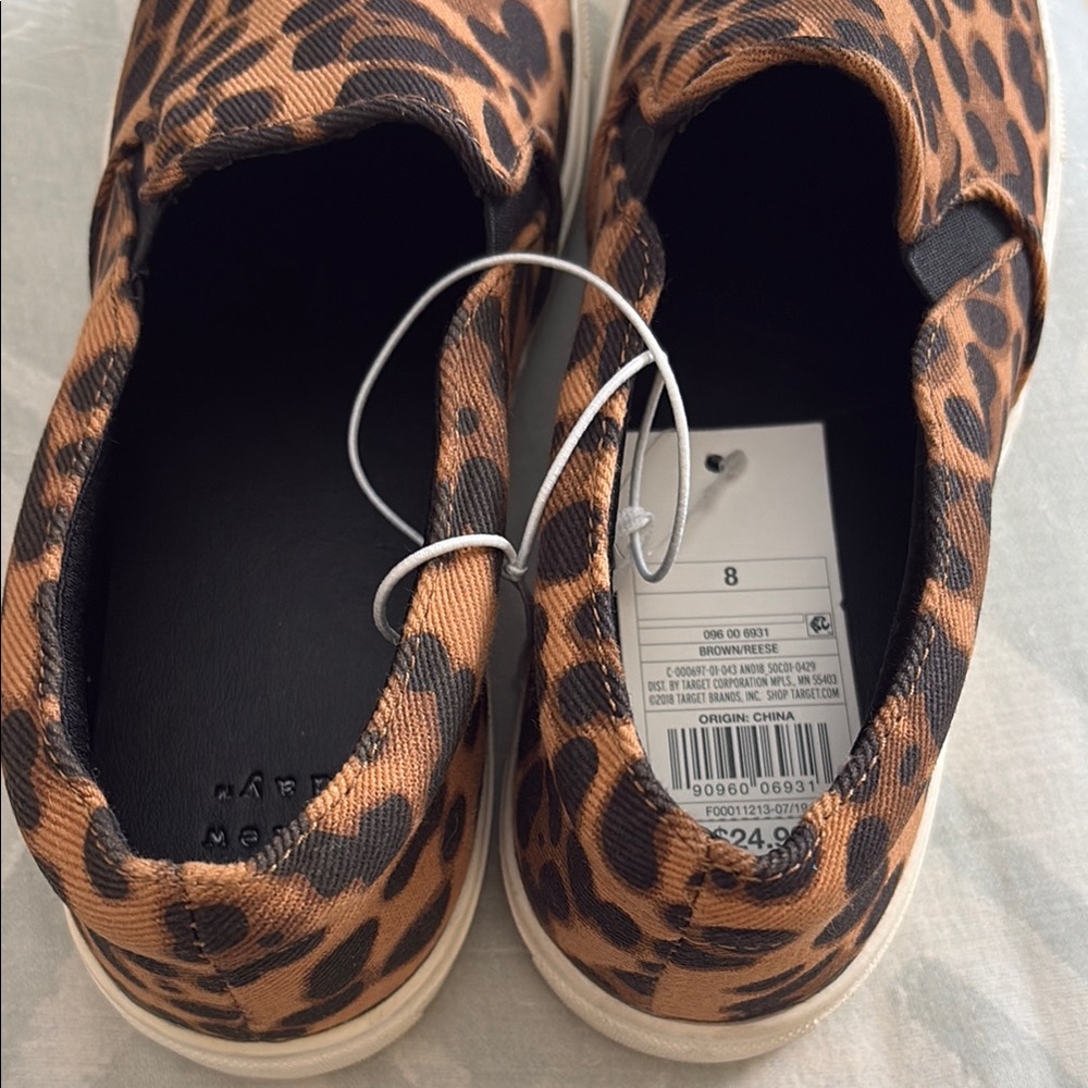 A new day Leopard Print Slip-On Sneakers size 8 NWT - Picture 3 of 5
